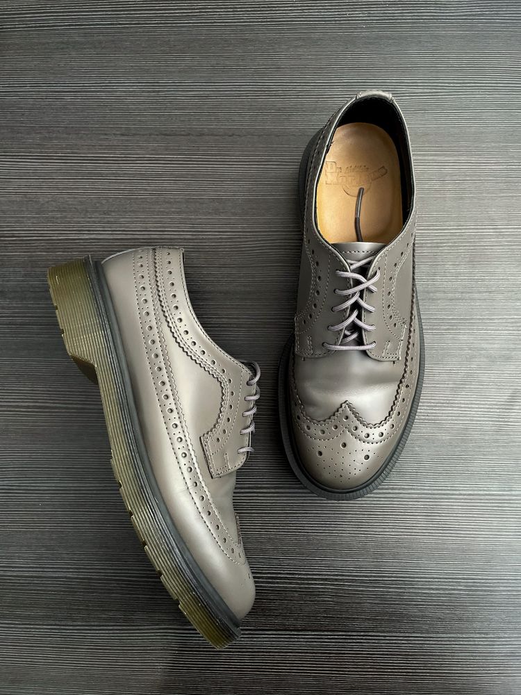 Дербі Dr Martens оригінал