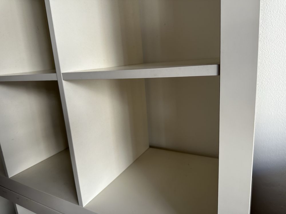 Móvel KALLAX ikea 8 cubos