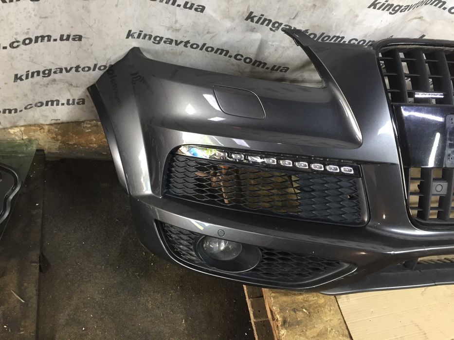 Передній передний бампер з камерою Audi Q7 4L Ауді КУ7 4Л