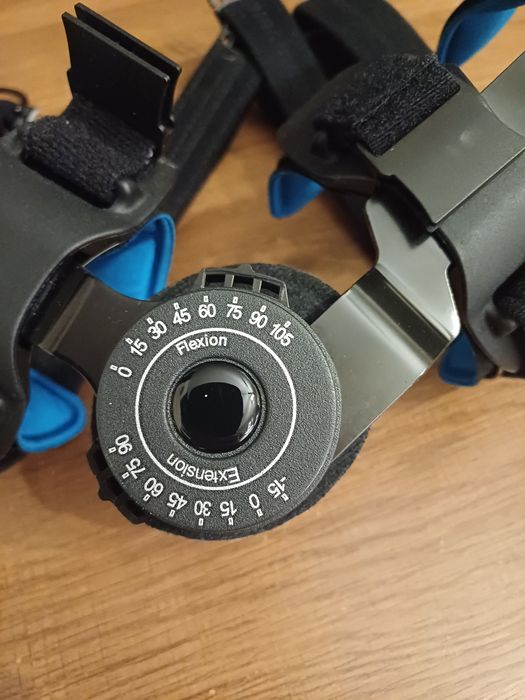 Zegarową orteza stawu łokciowego lewa