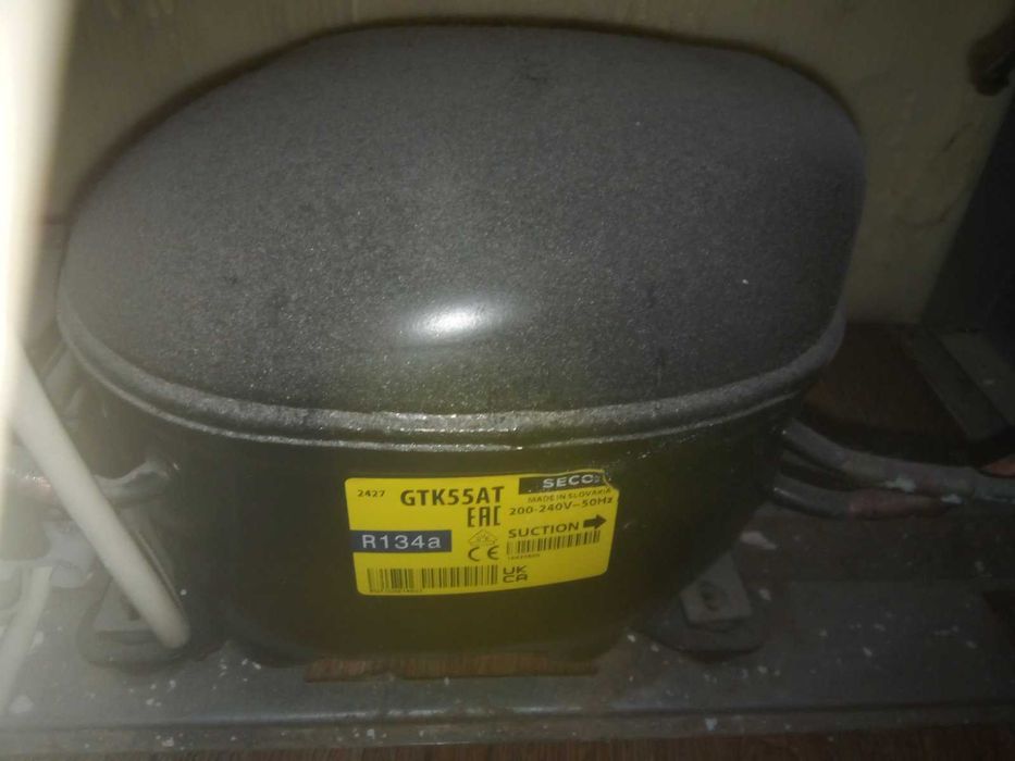 Новий компрессор холодильника Indesit