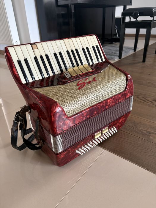 Akordeon Solo 80 bas