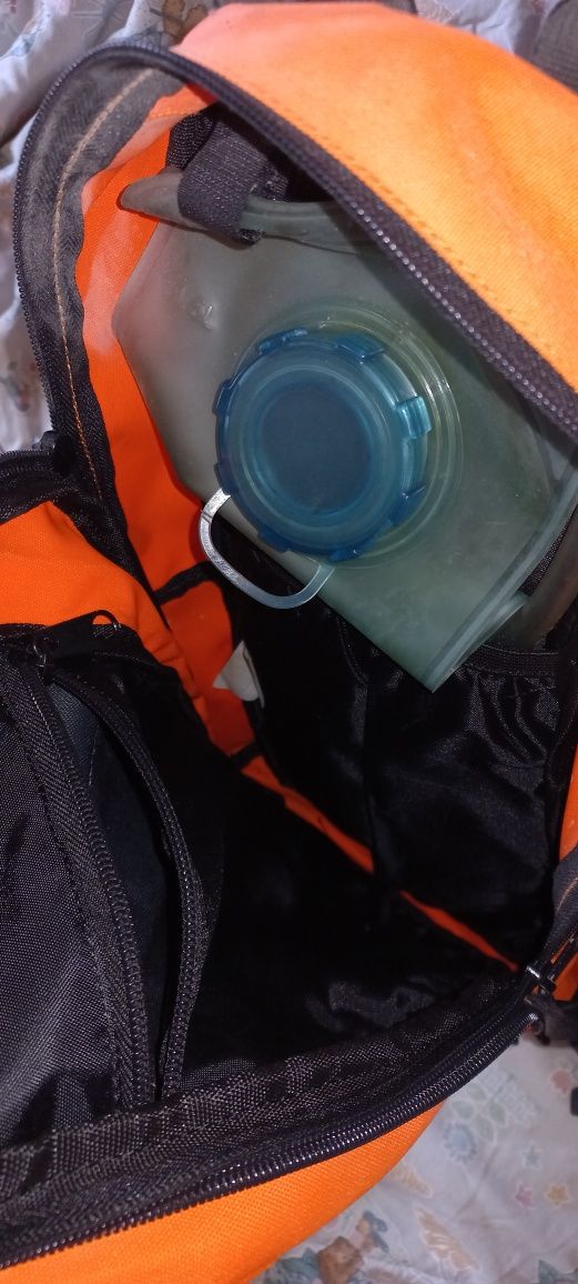 Mochila caminhadas ou btt com bolsa de água