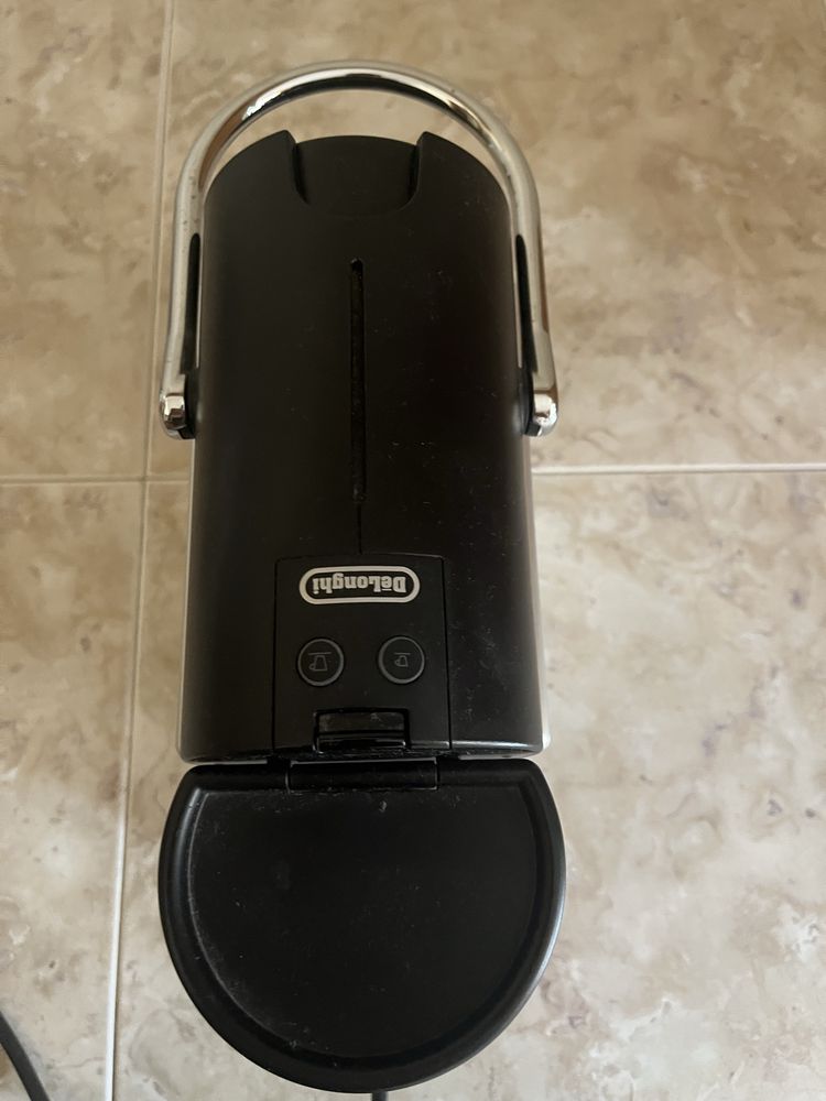 Pixie Electric Aluminium Nespresso