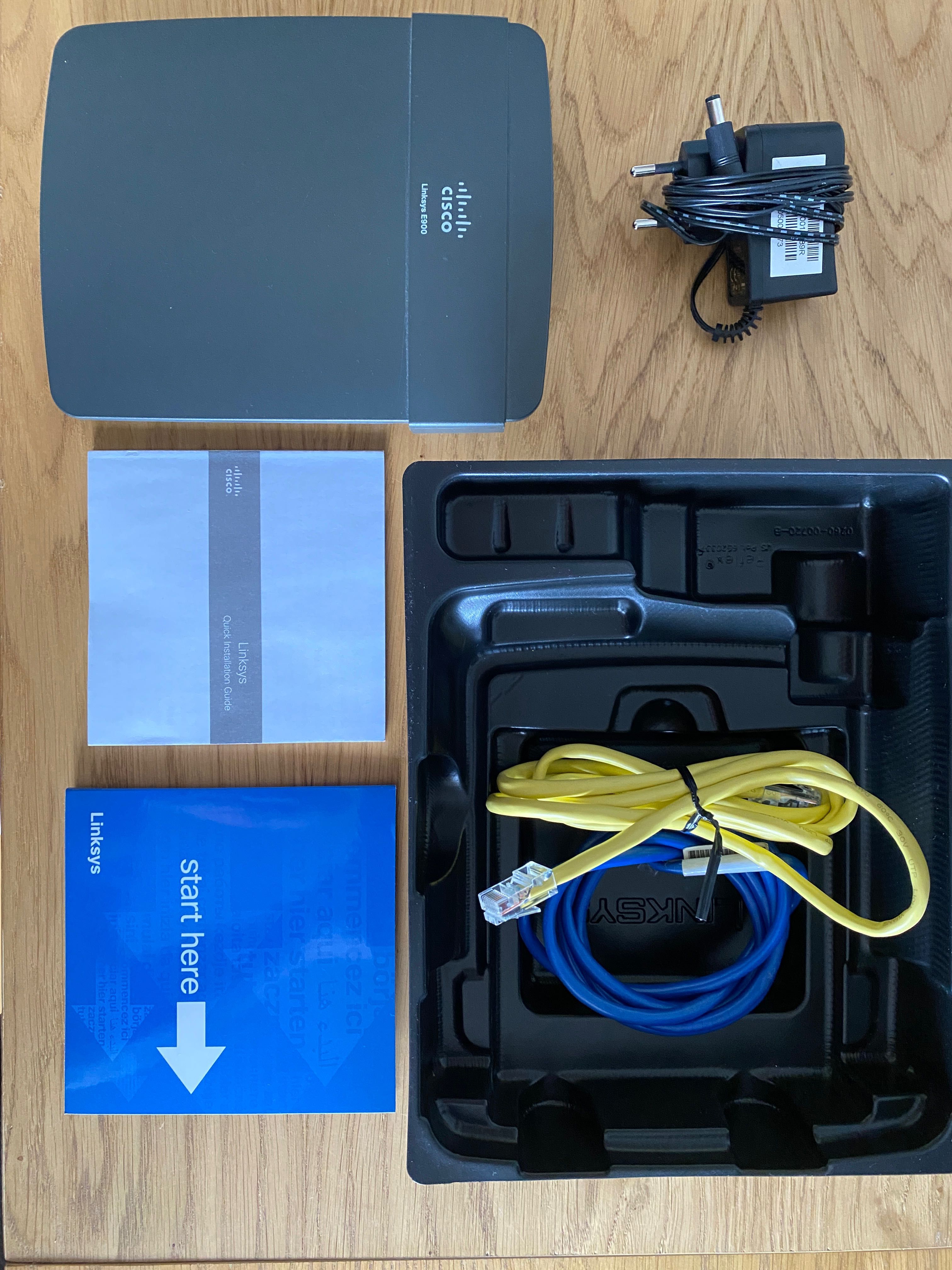 Router WiFi Linksys E900 Wireless-N300