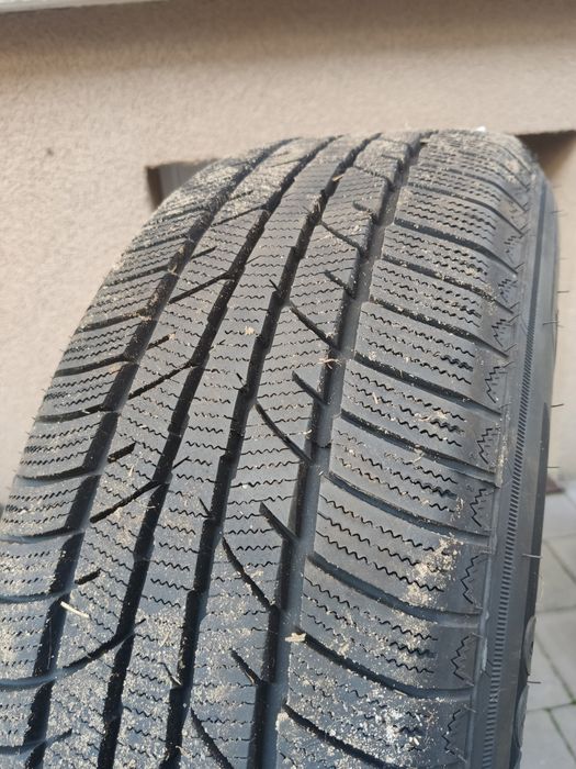 Koła 16' BMW F30+nowe opony zimowe