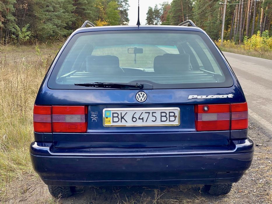 Volkswagen Passat B4 універсал пассат фольксваген