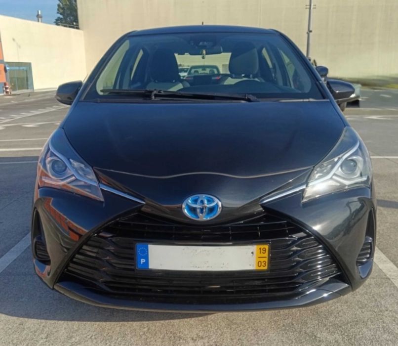 Toyota Yaris Híbrido - 19