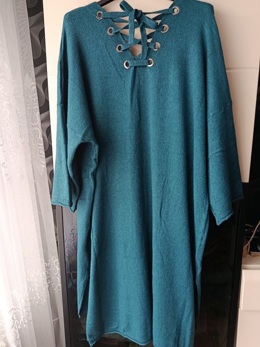 Sukienka nowa biust 130