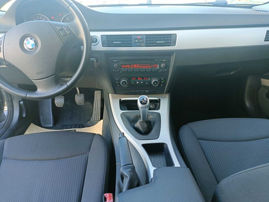 BMW 318d Touring
