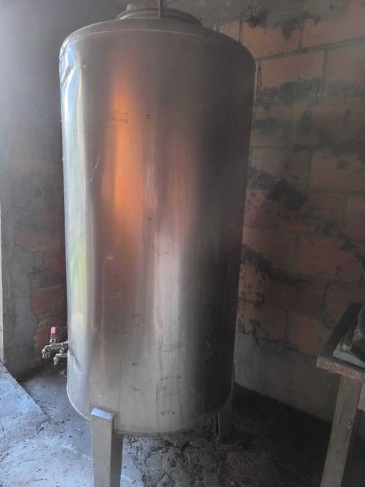 Cuba em Inox de 500L para líquidos, em muito bom estado