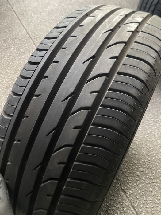 215/60/16 - Continental ContiPremiumContact 2