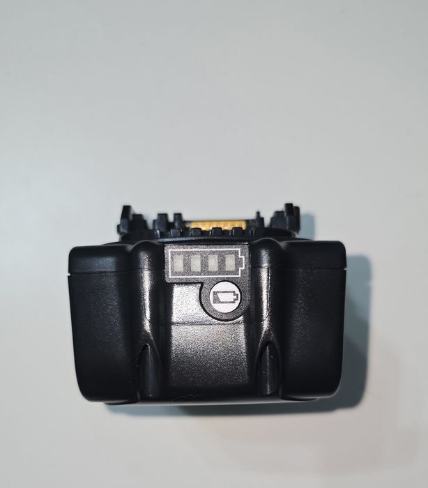 Bateria 18V 5.0Ah compatível Makita LXT – com indicador de carga