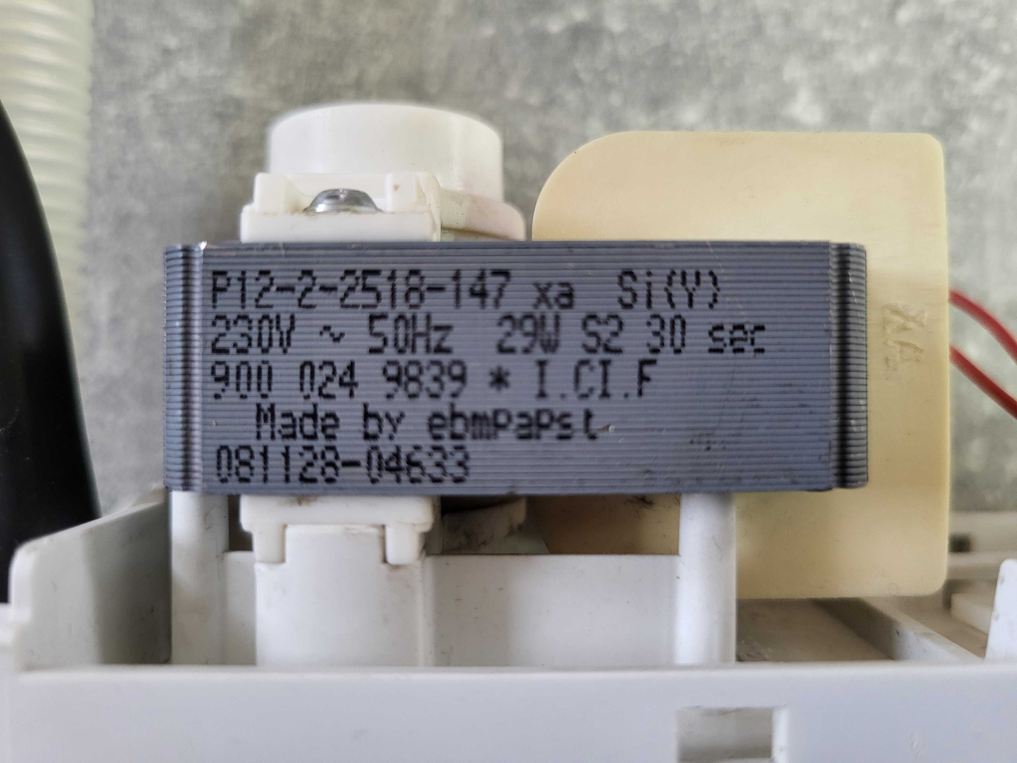 Pompa skroplin siemens bosch  WT46S513PL