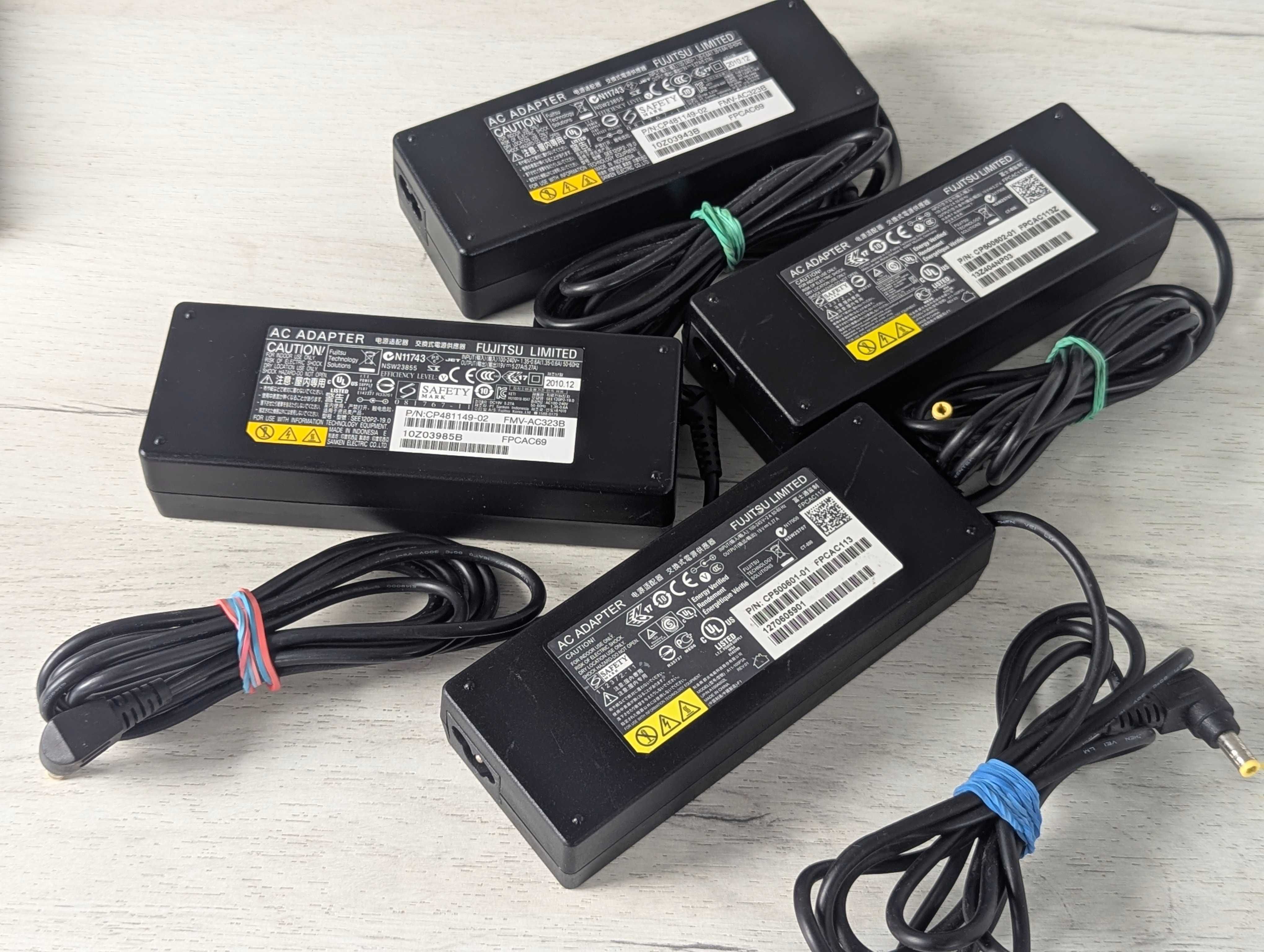 Блок живлення Fujitsu 100W 5.5*2.5