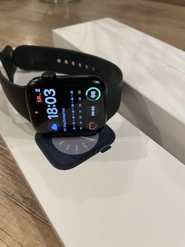 Apple Watch 8 45mm