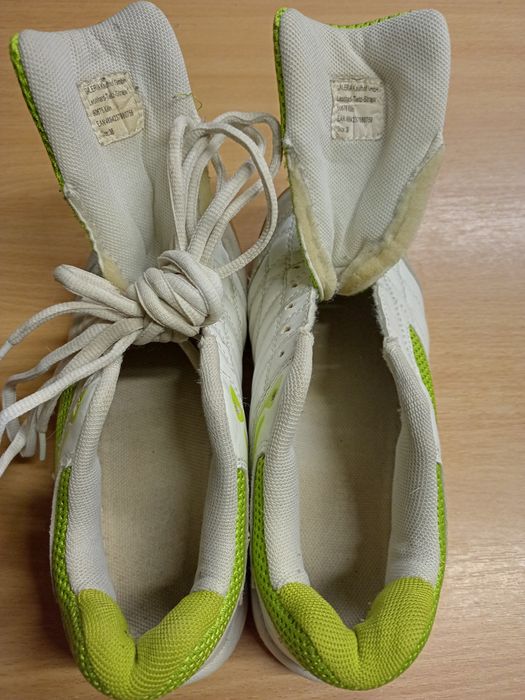 Футзалки розмір 36