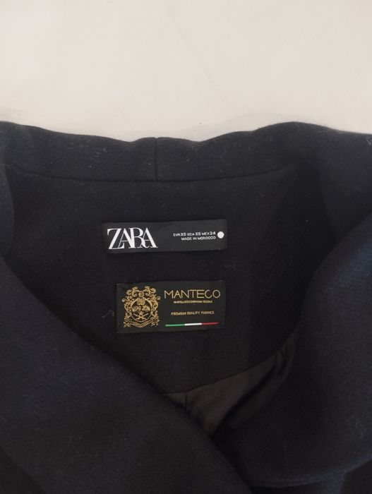 Sobretudo preto em lã Zara