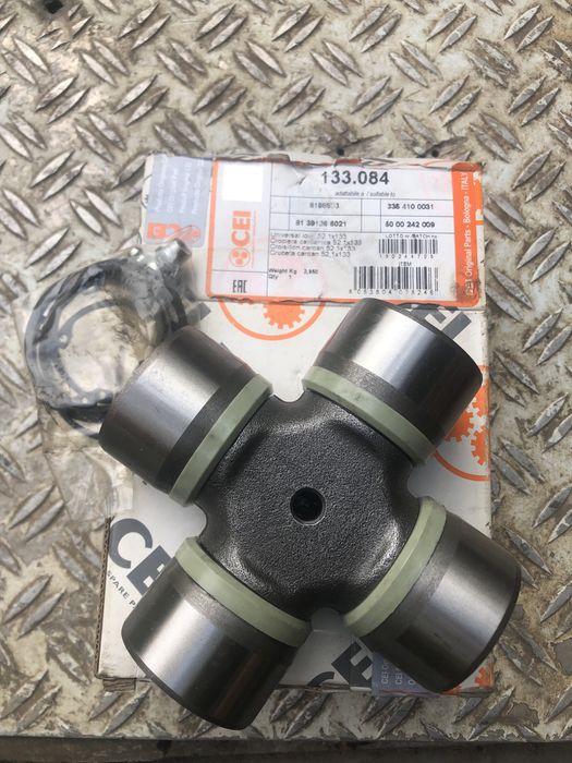 Крестовина кардана Mercedes Benz 52*133 CEI 133.084, DT 4.60111