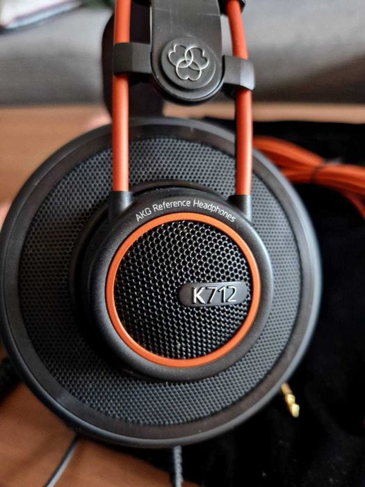 Słuchawki referencyjne otwarte AKG K712 Pro świetny stan