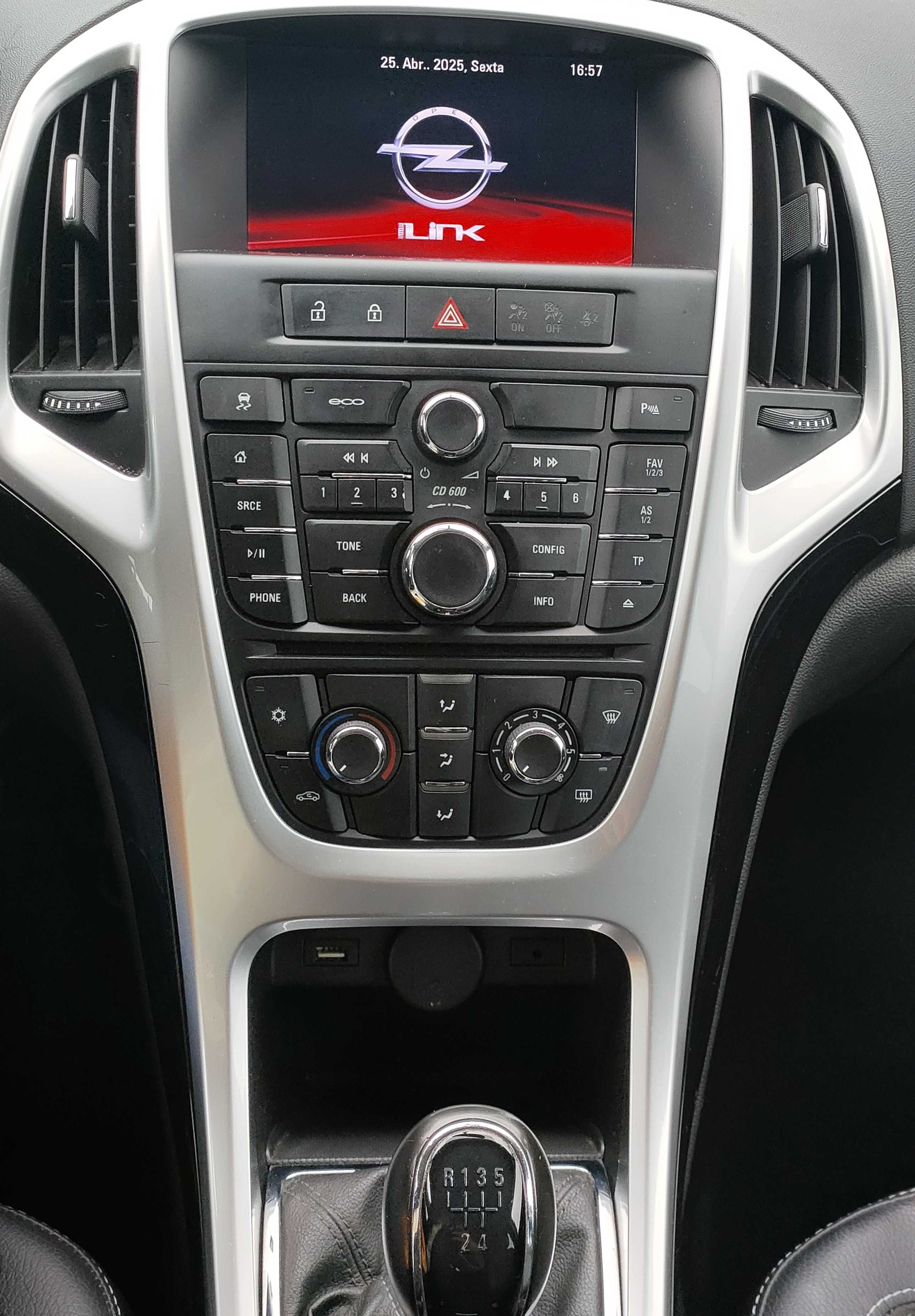 Opel Astra Sport Tourer