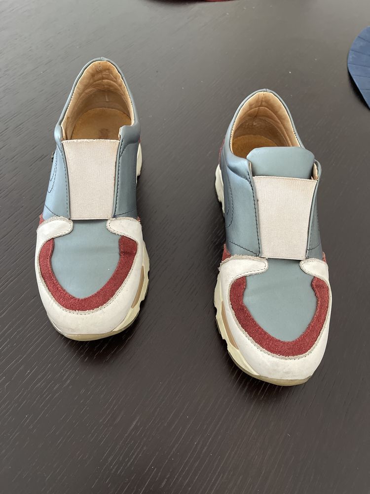 Tenis Cubanas n.37