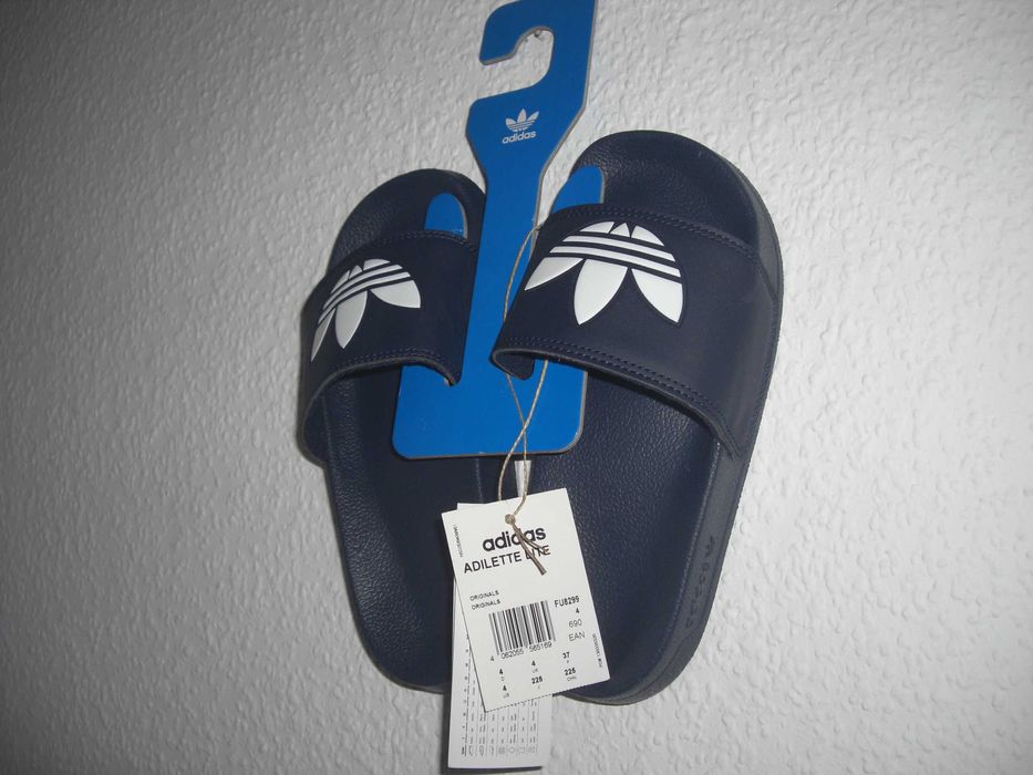 klapki ..ADIDAS Adilette Lite.. roz. 4 , nowe