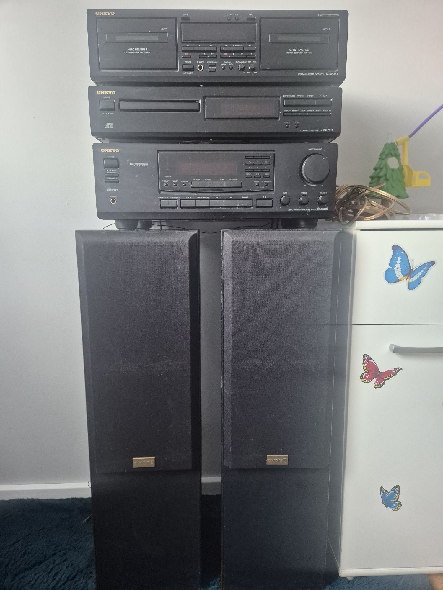 Wieża Onkyo wraz z głośnikami quadral