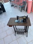 Máquina de costura  antiga singer em óptimo estado