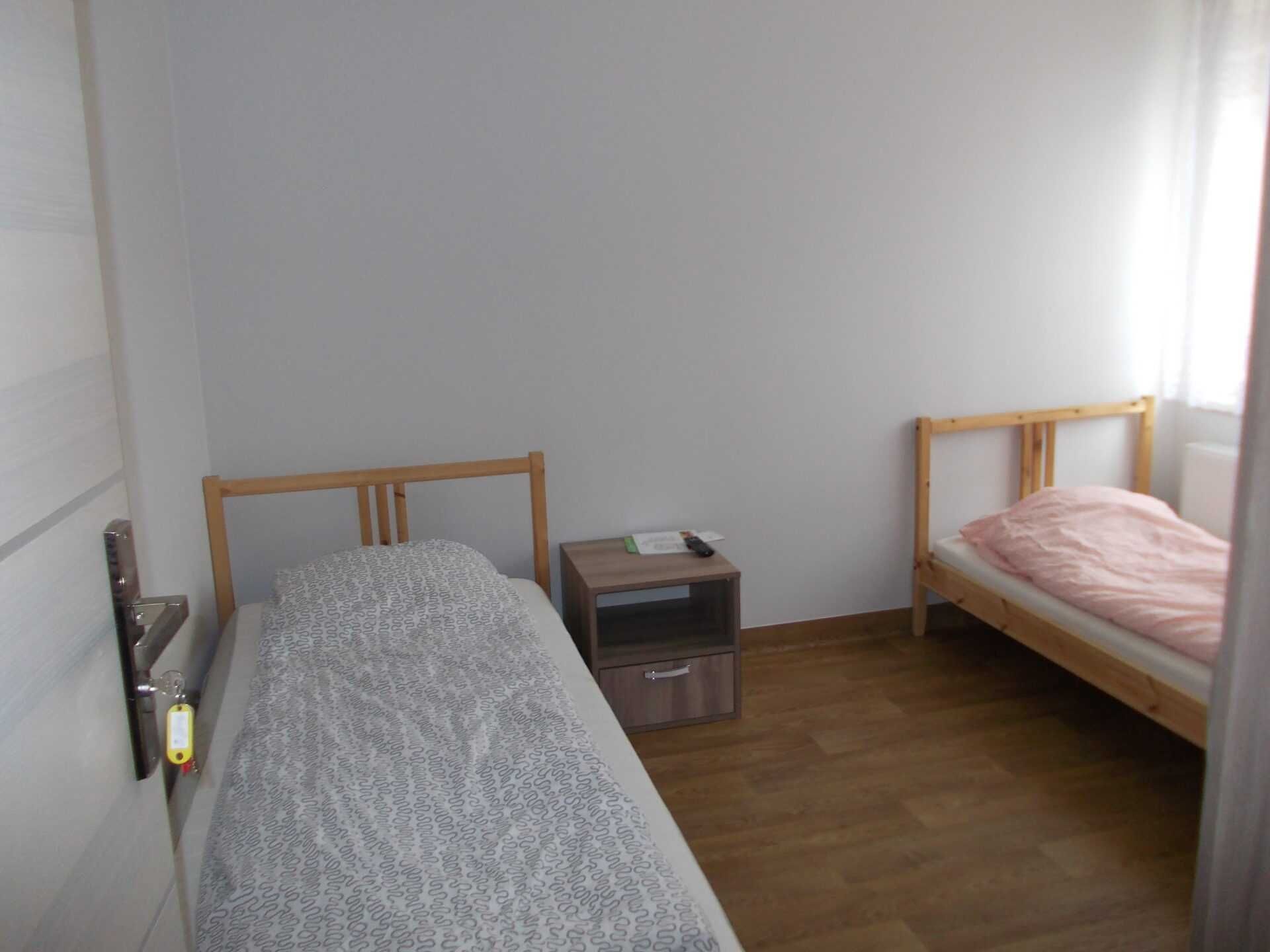 Kwatery noclegi lokale mieszkania domy dla pracowników