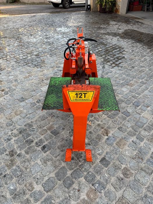 Rachador de Lenha Eletrico 220 voltes 12TONELADAS 2 VELOCIDADES