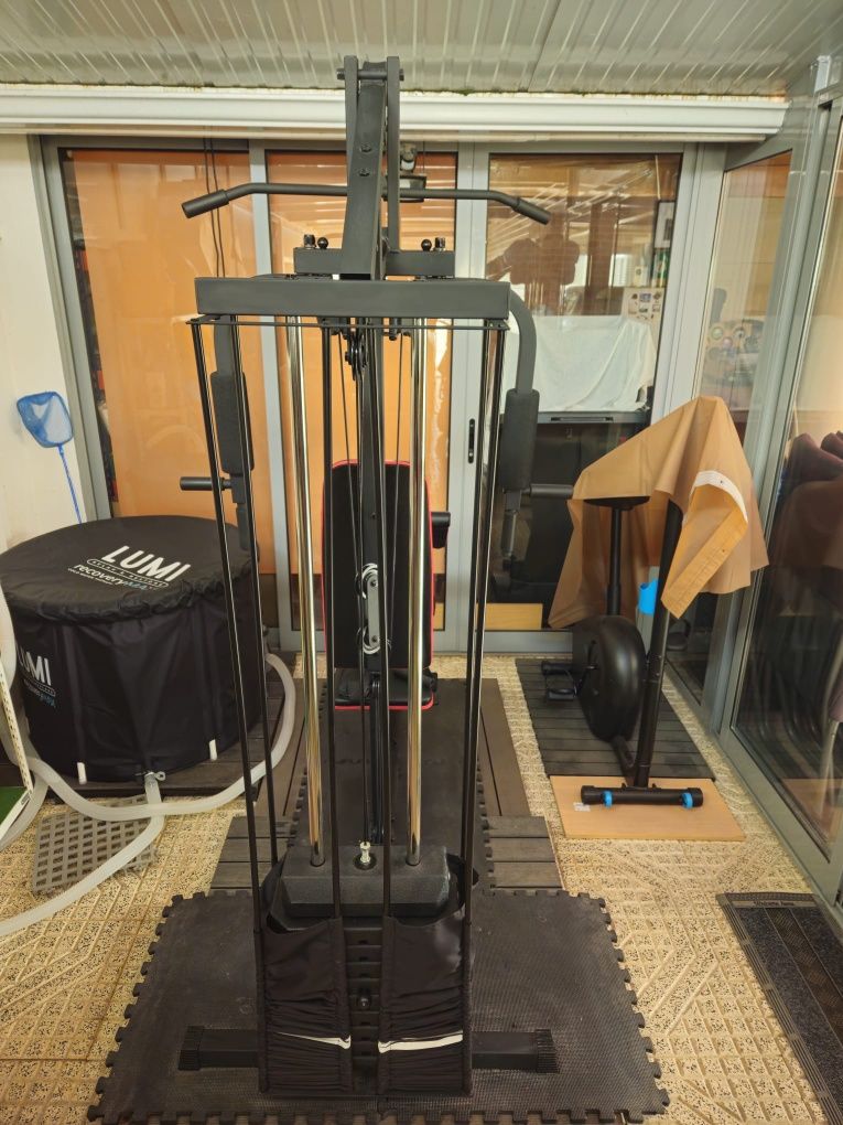 Multifunções máquina musculação