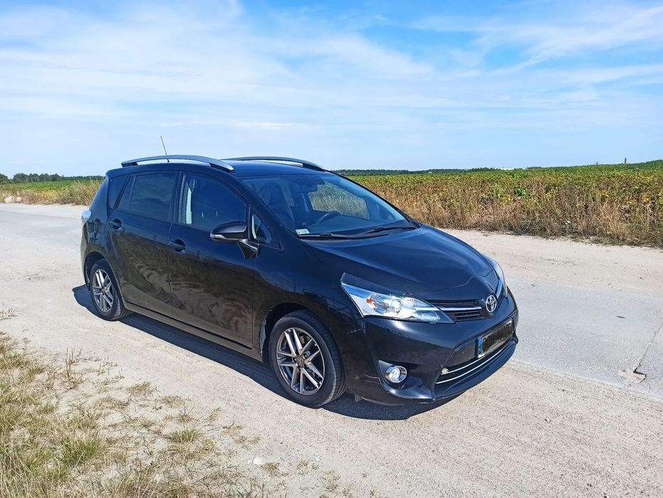 Toyota Verso 1.8 PRESTIGE 2015 LPG 7 osobowa Automat