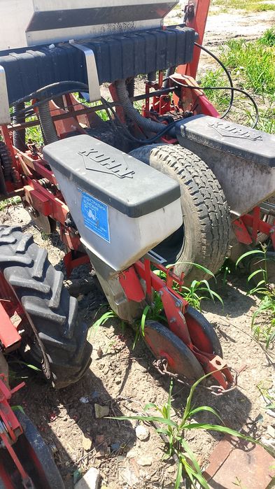 Продам сівалку кун плантер2 повністю готова до роботи