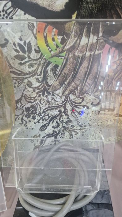 Expositor em acrílico A4 com caixa