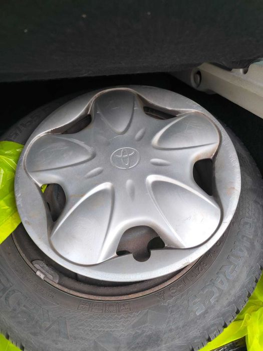 komplet kół na Toyota yaris 1 - Opony wielosezonowe 175/65 R14