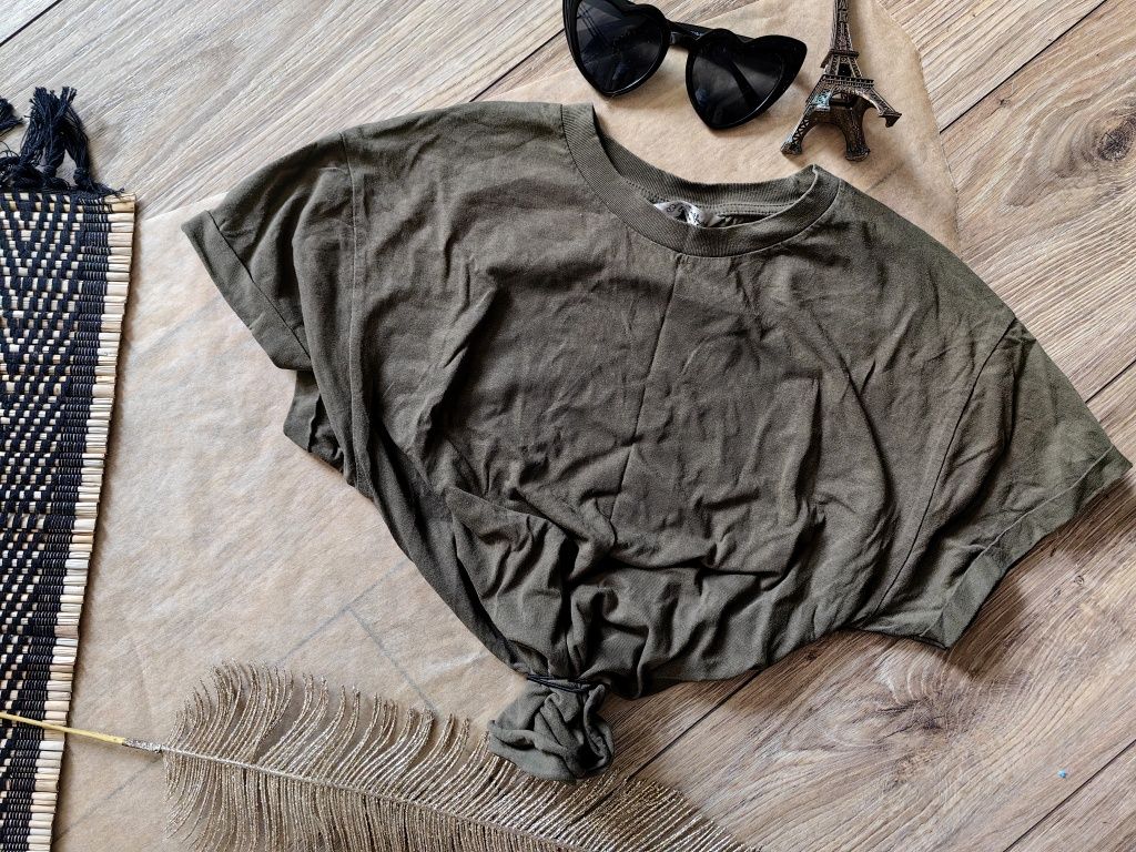 Crop top t-shirt Miss Selfridge khaki oliwkowy XS S bluzka koszulka