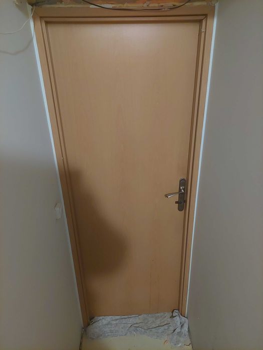 Drzwi wewnętrzne z ościeżnicą 70cm