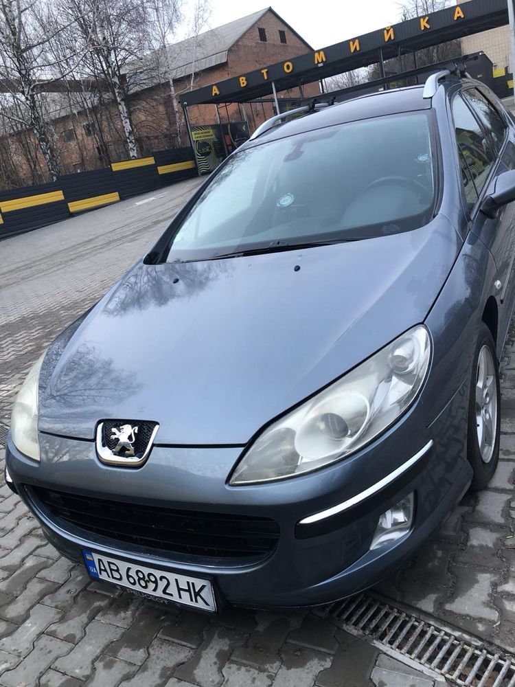 Peugeot 407sw.