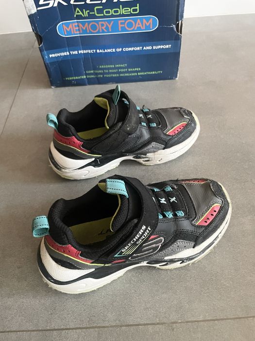 Кросівки skechers 32 розмір