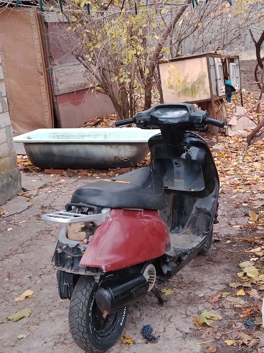 Продам в срочно, стоїть без діла