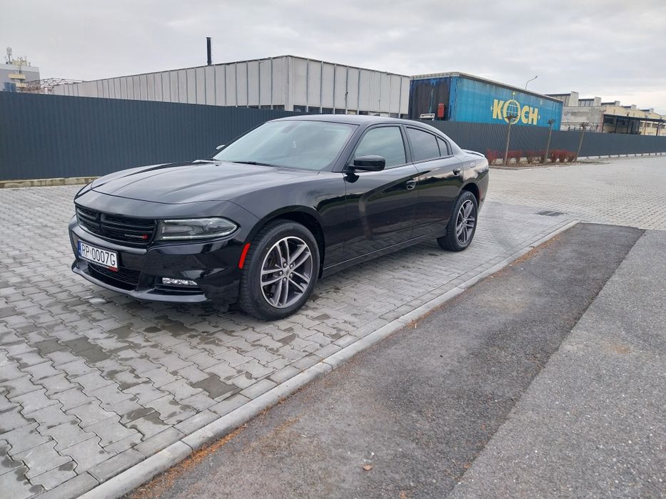 Doge charger 3.6 rok 2019 4×4