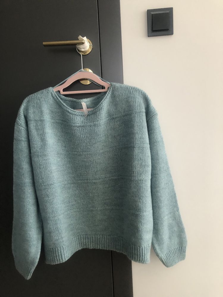 Piękny sweterek Laura Torelli, delikatny turkusowy kolor