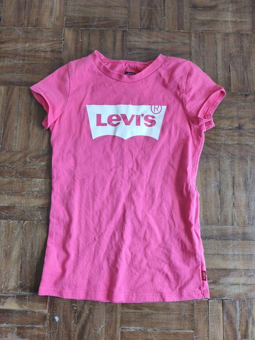 Dois vestidos; T- Shirt; camisa - Levis, Chicco, Benetton - menina 3 a