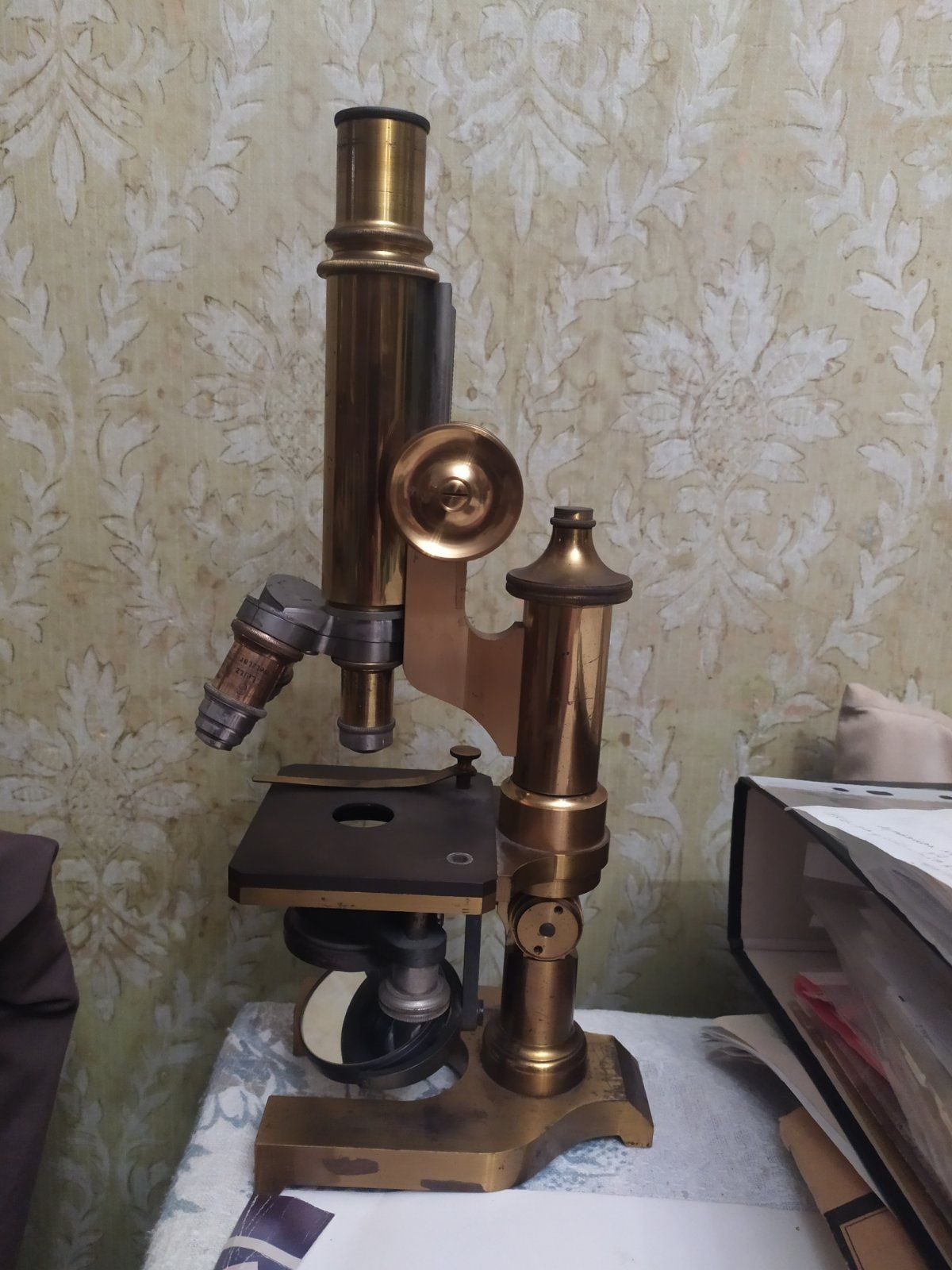 Микроскоп E. Leitz Э. Лейтца 1896 г