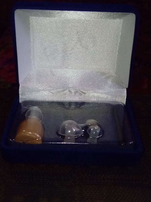 Слуховий апарат для глухо німих