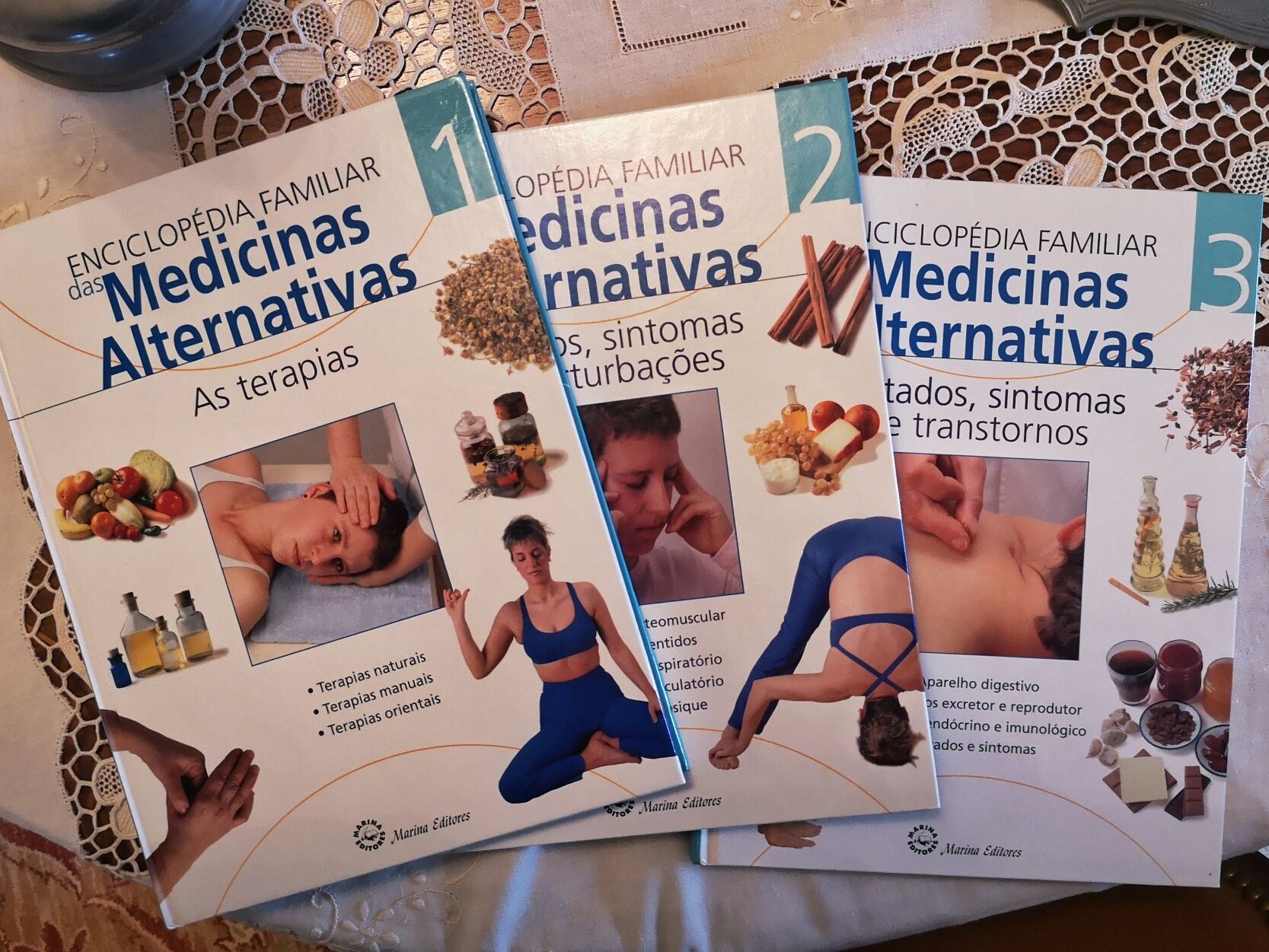 Medicinas alternativas - homeopatia, massagem, ioga, fitoterapia, etc