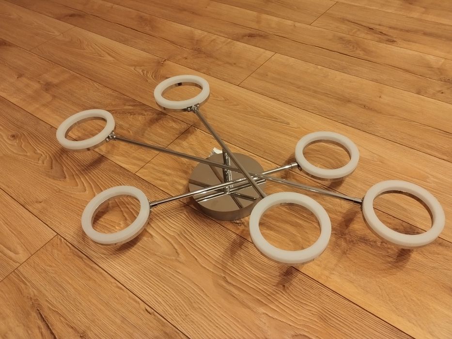 Lampa sufitowa LED 6 ringów