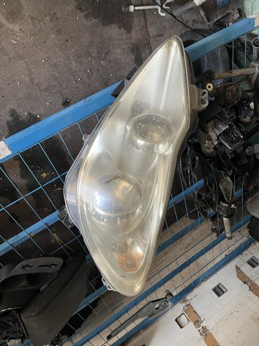 Lampa lewa opel corsa d