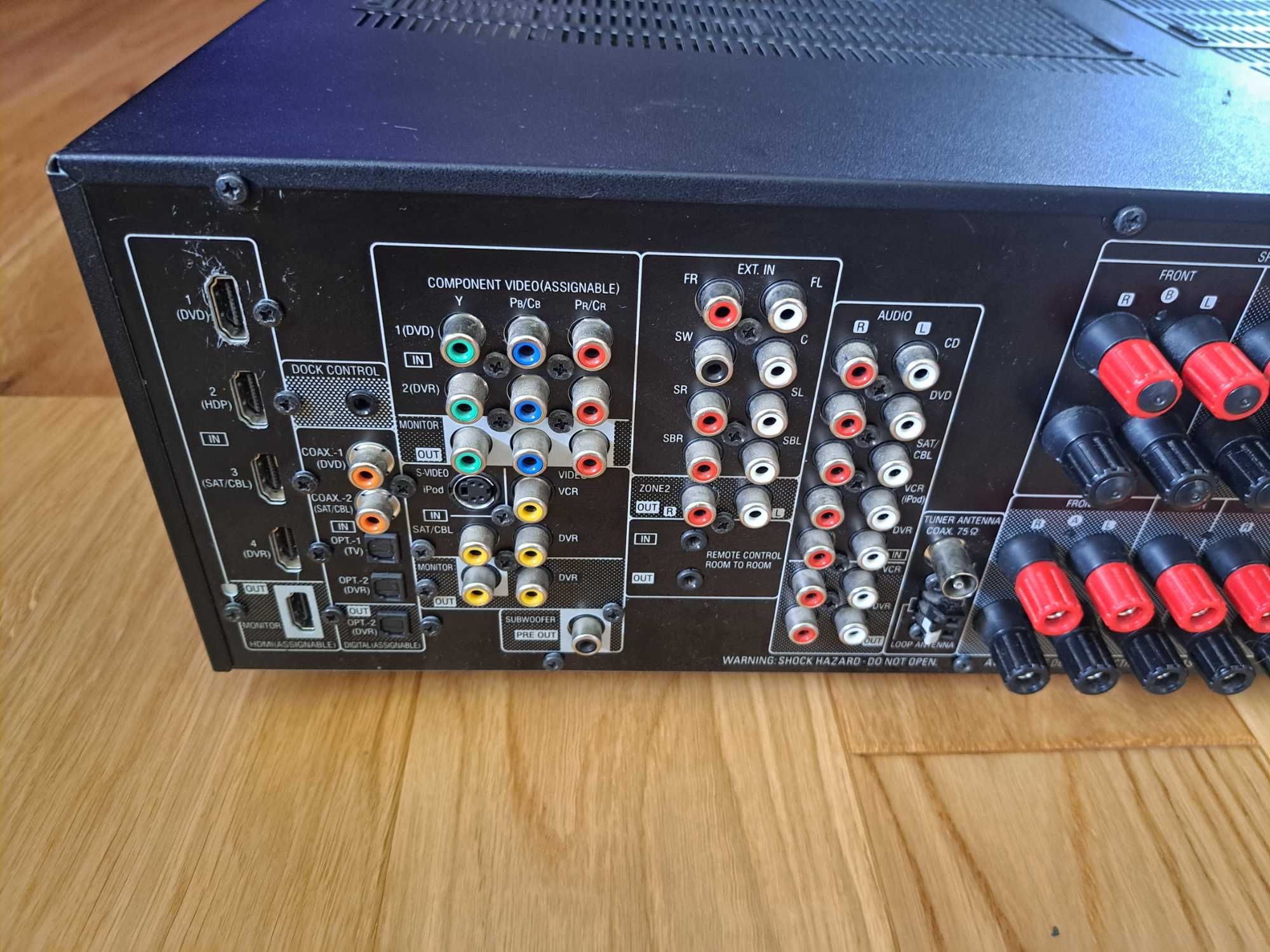 Amplituner Denon AVR-1910